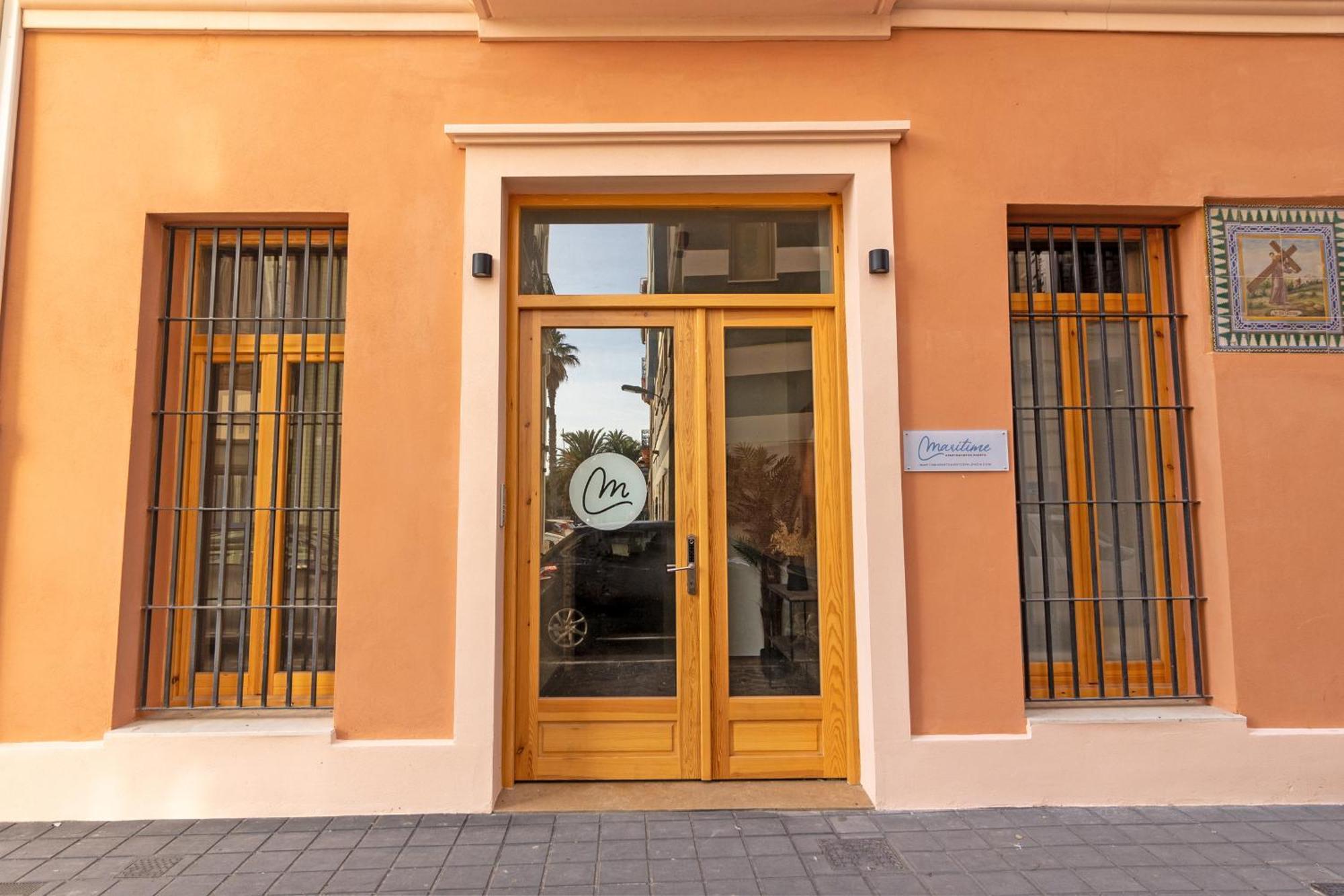 Maritime Apartamentos Puerto Валенсия Экстерьер фото